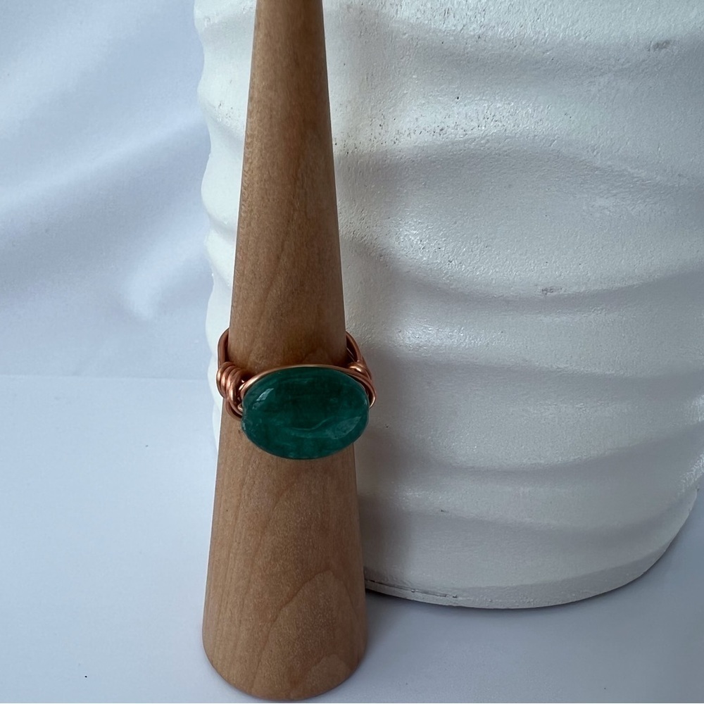 GREEN Quartz Copper Wire Wrap Ring - Picture 4 of 11
